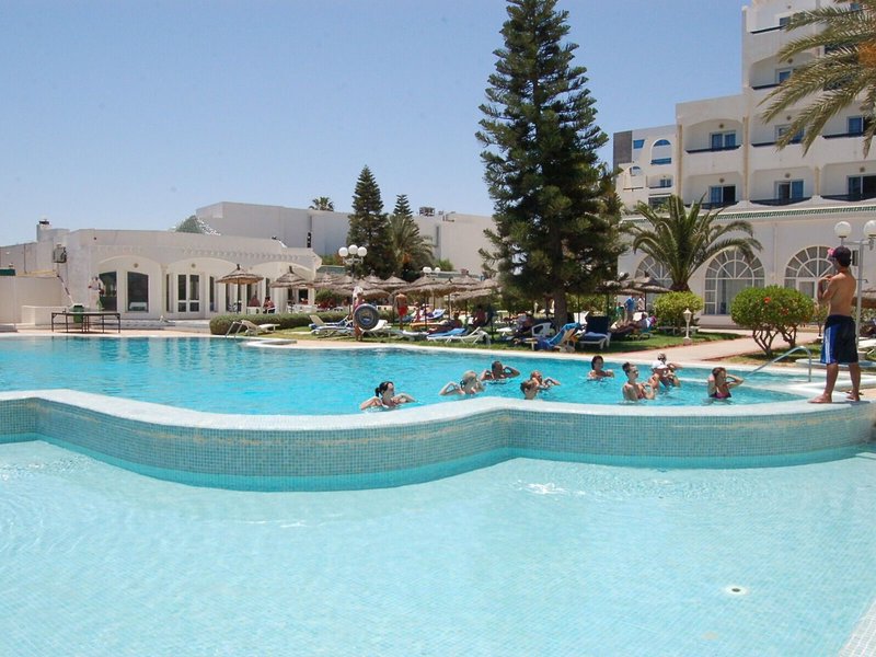 Royal Jinene 16 - Outdoor Pool