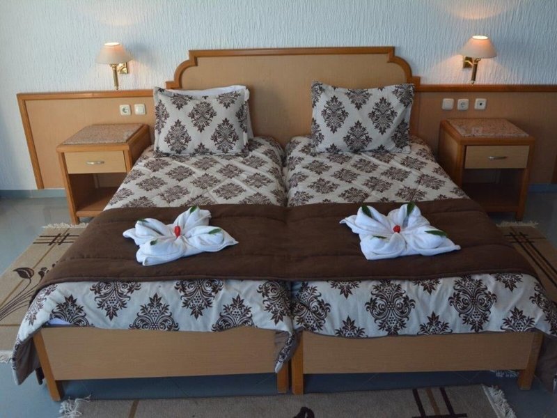 Royal Jinene 35 - Room Example
