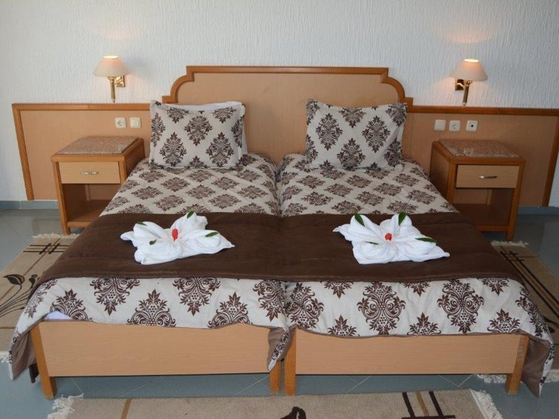 Royal Jinene 36 - Room Example