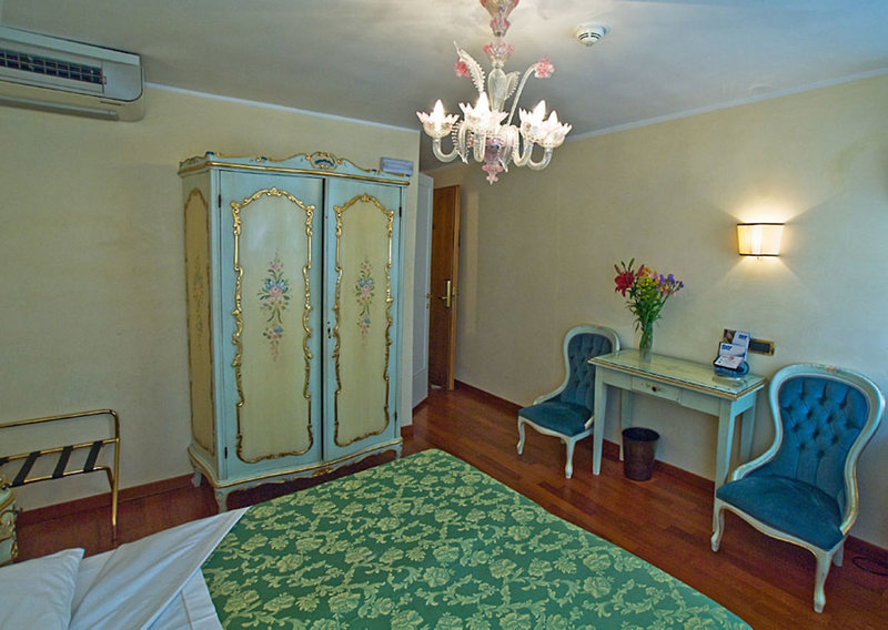 Hotel Antares 5