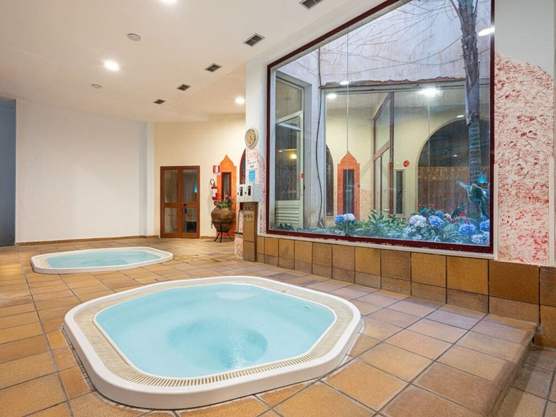 Hotel Antares 18