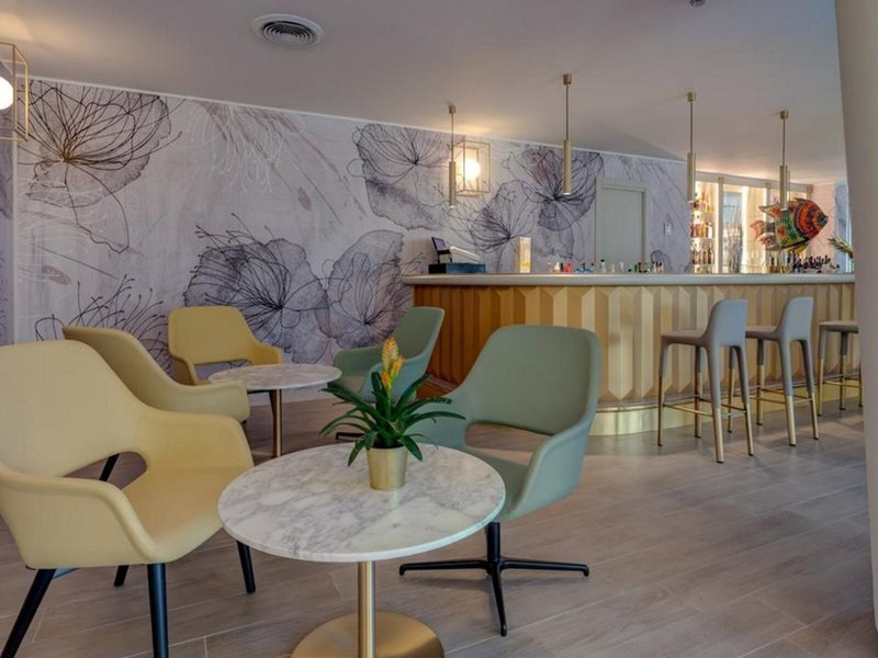Hotel Antares 27