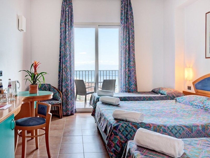 Hotel Antares 47