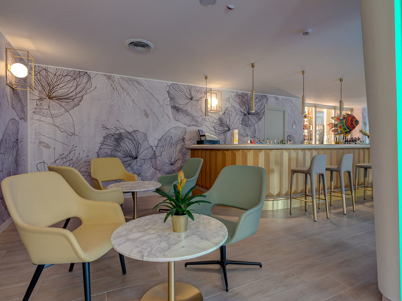 Hotel Antares 9