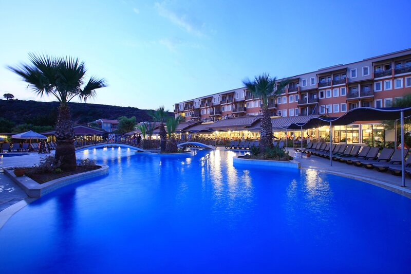 Club Yali Hotels & Resort 10