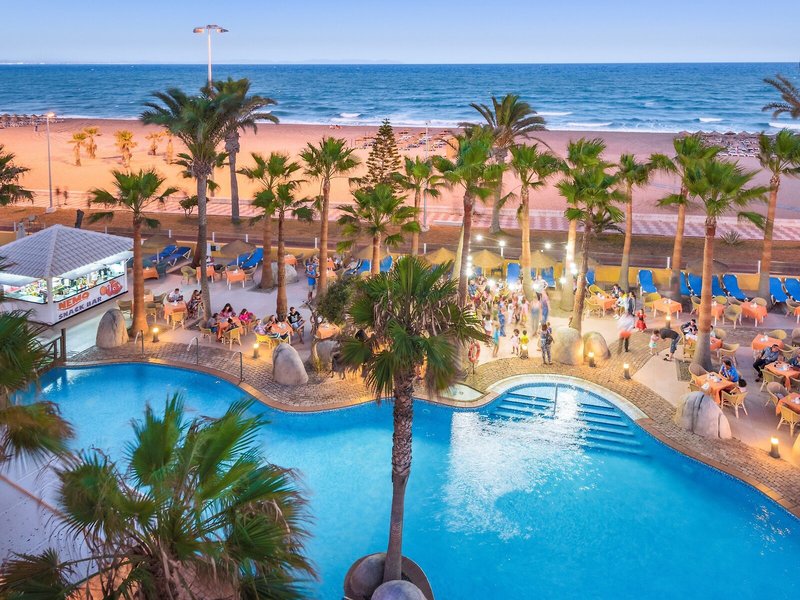 Mediterraneo Bay Hotel & Resort 15