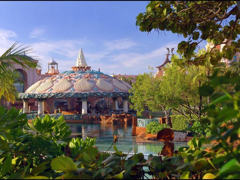 Atlantis Paradise Island - The Coral 1 - Exterior