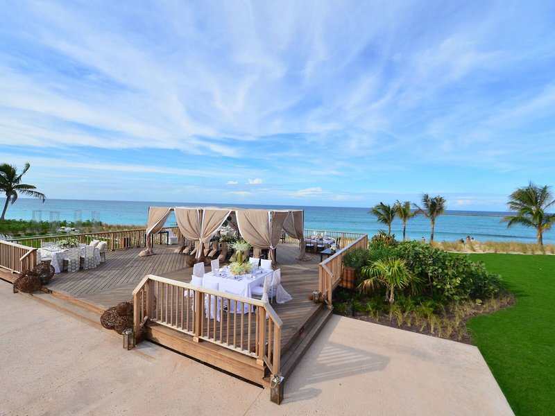 Atlantis Paradise Island - The Coral 10 - Beach