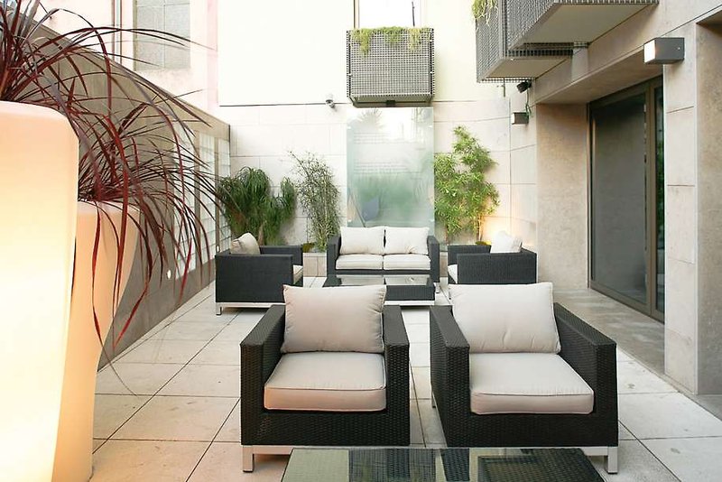 Neya Lisboa 7