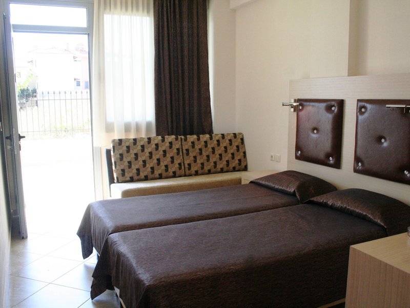 4-You Hotel-Apartments 20