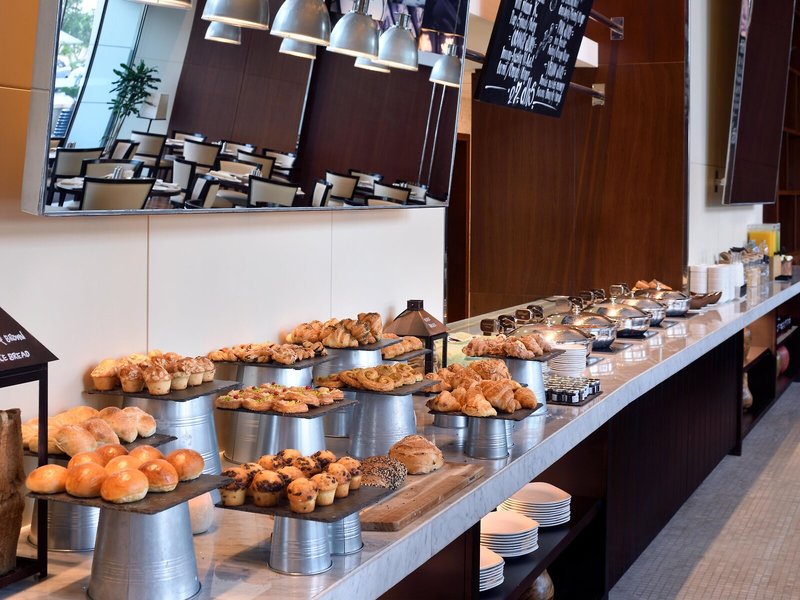 Intercontinental Residence Suites Festival City 15