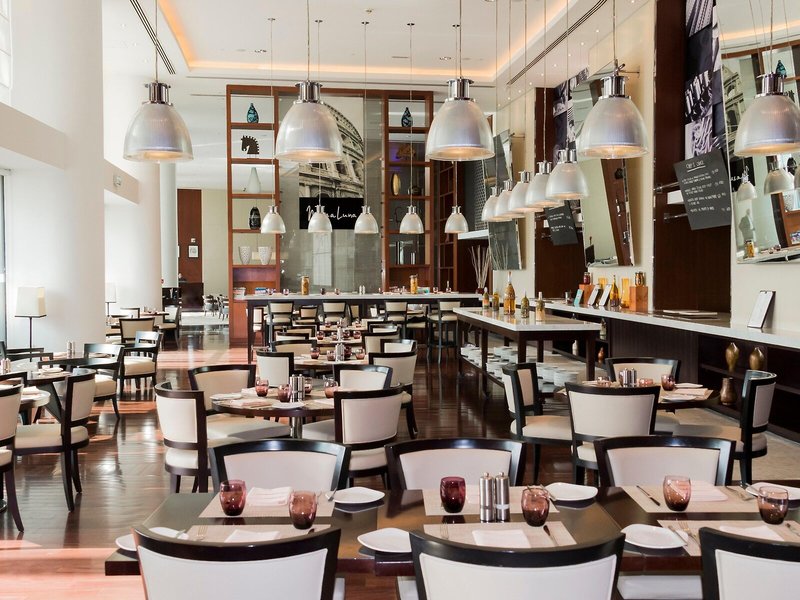 Intercontinental Residence Suites Festival City 21