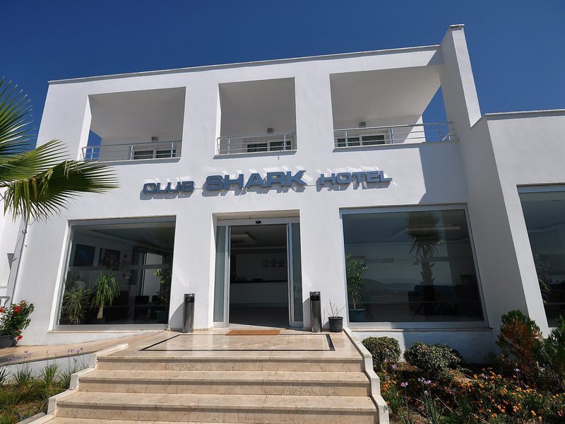 Shark Club Hotel 4