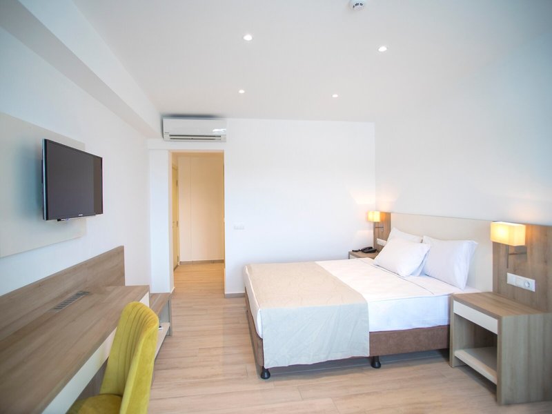 Shark Club Hotel 43