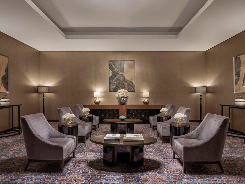 Intercontinental Hanoi Landmark 72 11