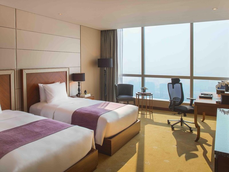 Intercontinental Hanoi Landmark 72 49