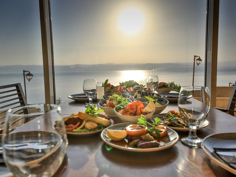 Crowne Plaza Jordan - Dead Sea Resort & Spa 42
