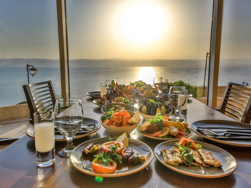 Crowne Plaza Jordan - Dead Sea Resort & Spa 43