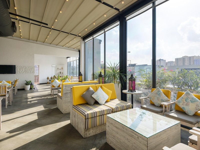 Crowne Plaza Doha - The Business Park 17