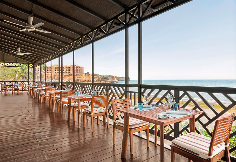 Shangri-La Barr Al Jissah Resort & Spa - Al Waha 21