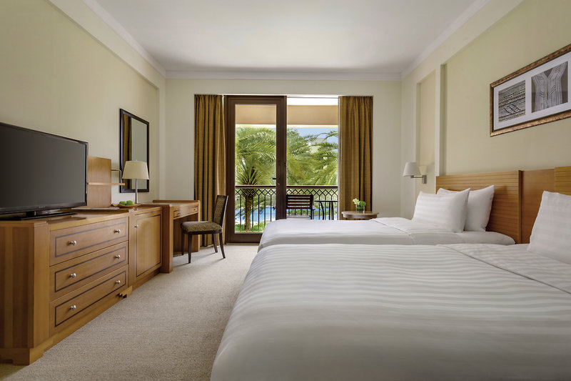 Shangri-La Barr Al Jissah Resort & Spa - Al Waha 13