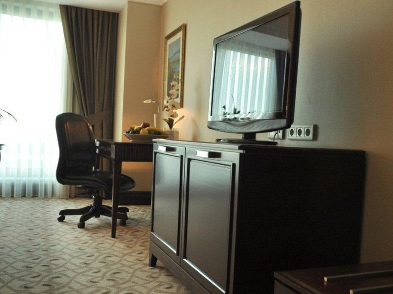 Crowne Plaza Hotel Istanbul - Asia 20