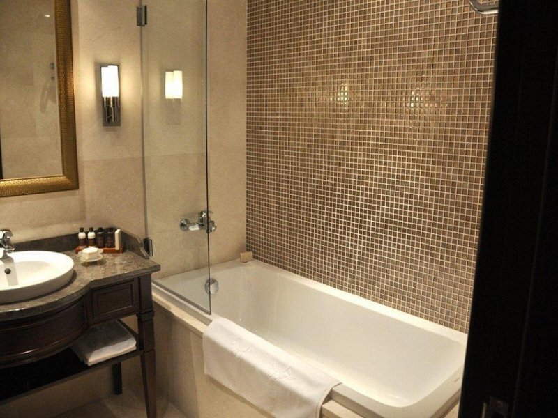 Crowne Plaza Hotel Istanbul - Asia 40