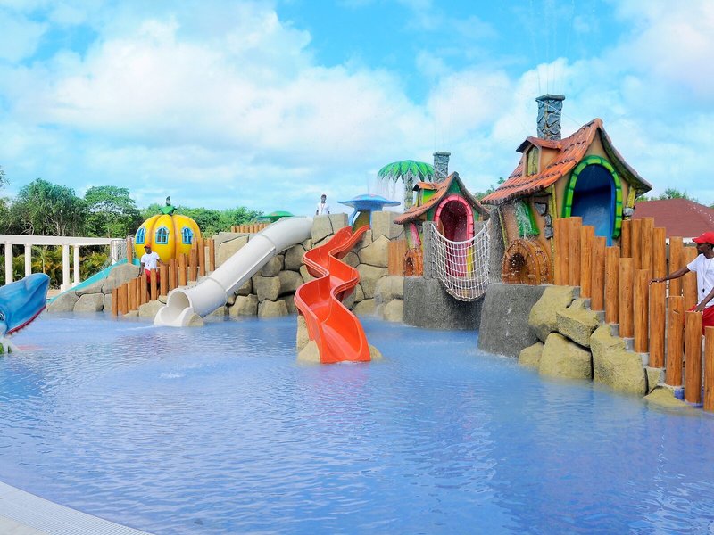 Grand Bahia Principe Bavaro 45 - Family