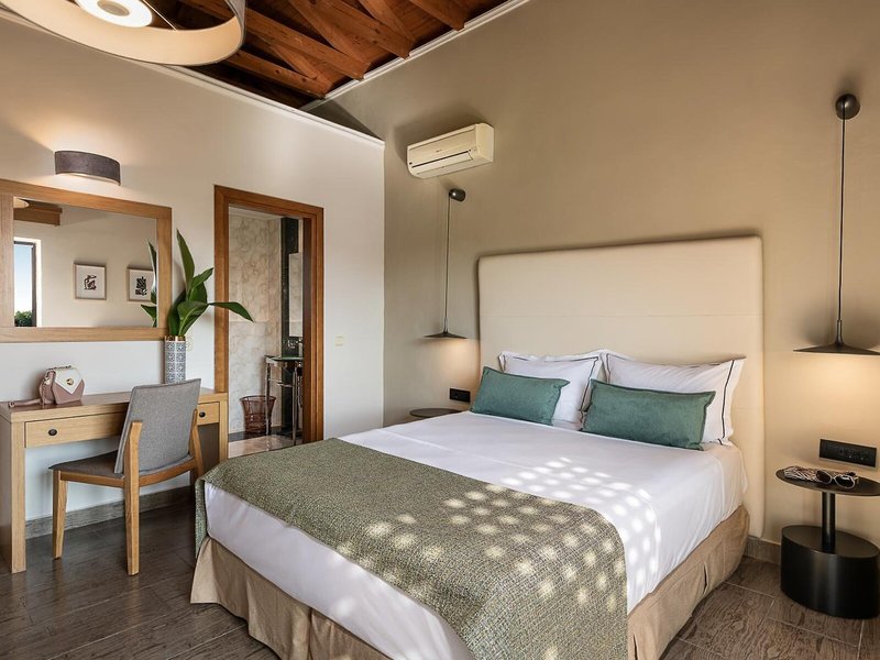 Caldera Theros Villas Chania 2