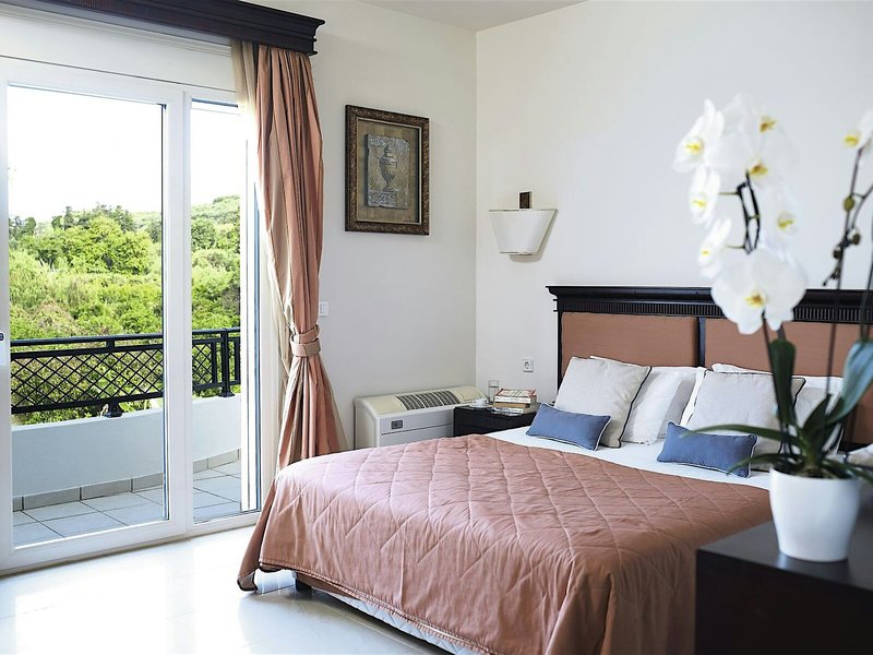 Caldera Theros Villas Chania 5