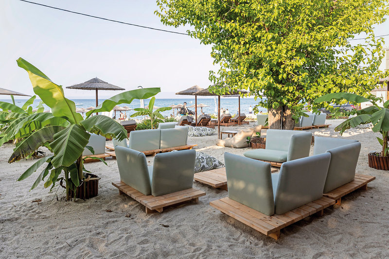 Royal Hotel & Apartments 32