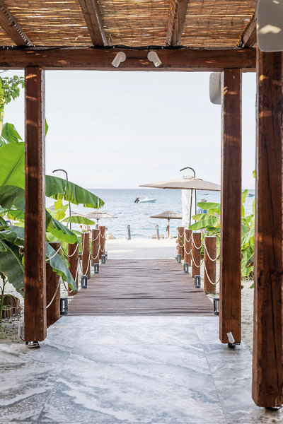 Royal Hotel & Apartments 36