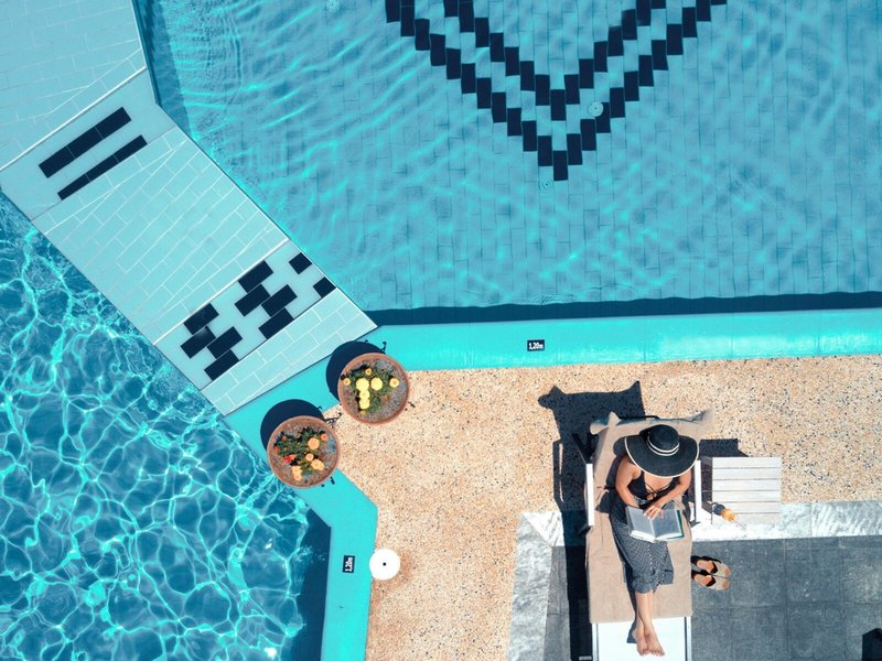 Royal Hotel and Suites 17