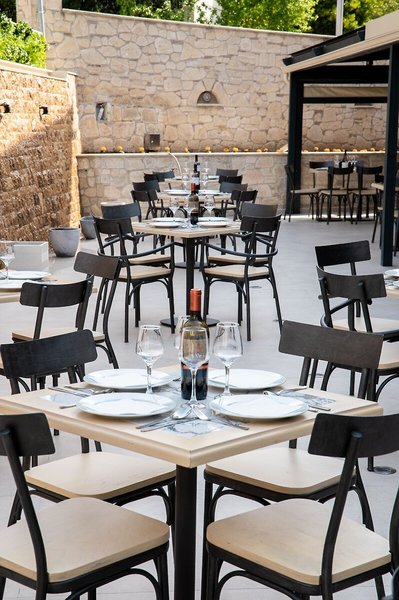 Royal Hotel and Suites 30