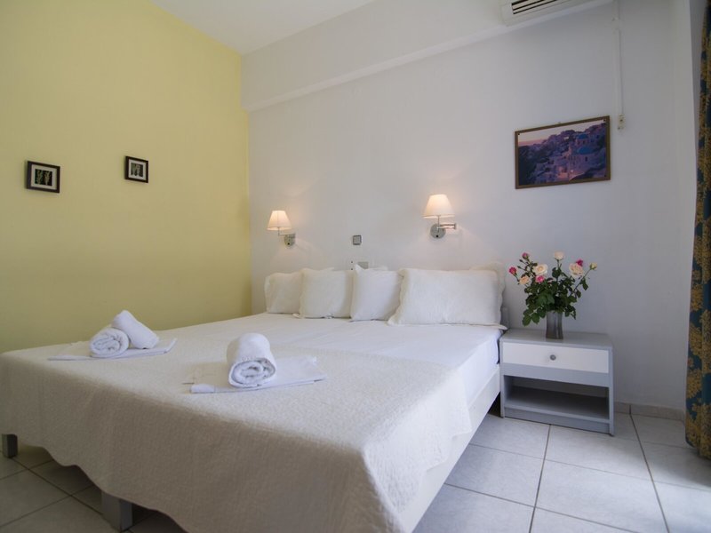 Sirena Apartments 13