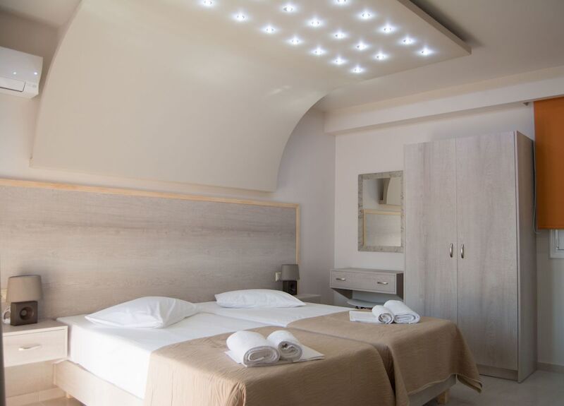 Sirena Apartments 6