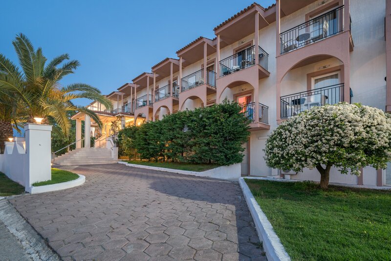 Zante Park Resort & Spa 3