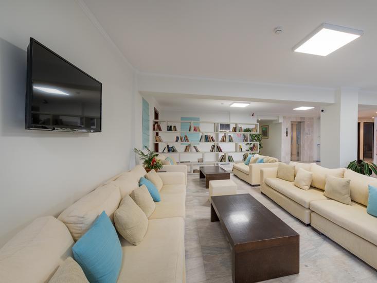 Zante Park Resort & Spa 5