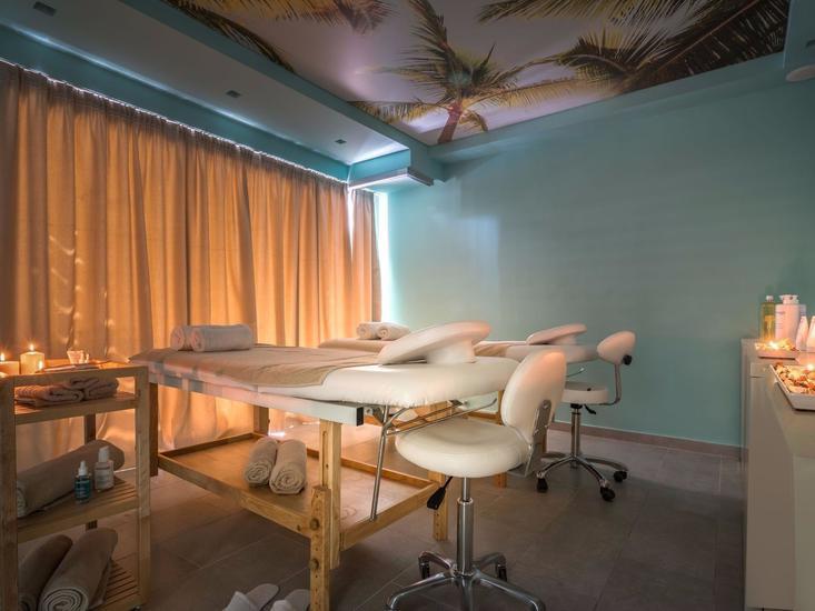 Zante Park Resort & Spa 10