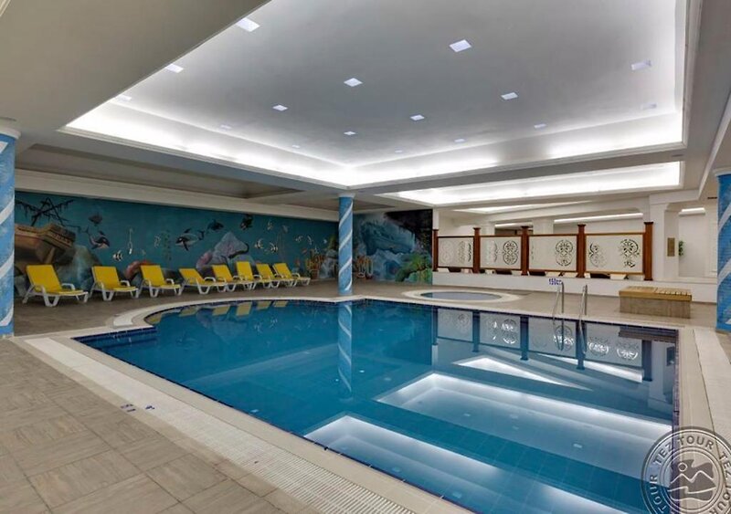 Grand Miramor Hotel 9