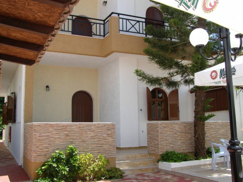 Eleni Apartments 3