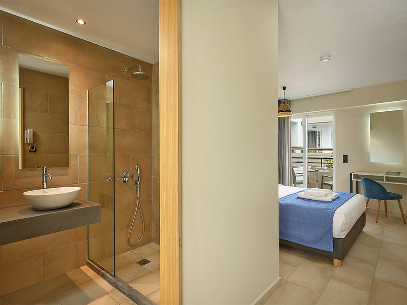 Fereniki Holiday Resort & Spa - Golden Bay 6