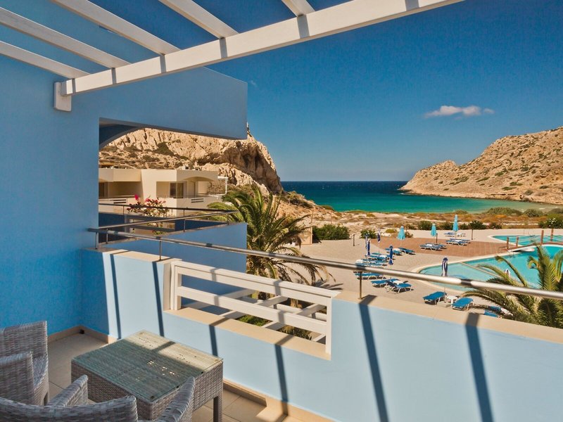 Royal Beach Hotel 16