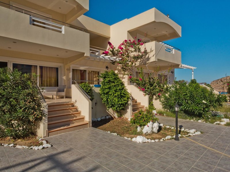 Royal Beach Hotel 26