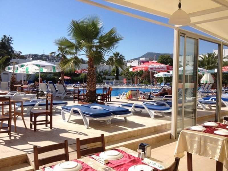Nagi Gümbet Beach 6