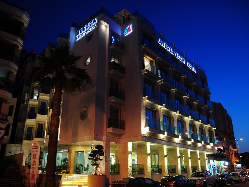 Alesta Yacht Hotel 1