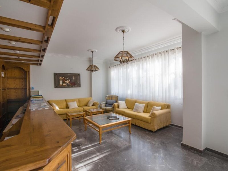 Kamari Blu Boutique Hotel 23