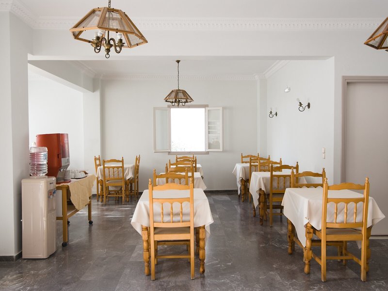 Kamari Blu Boutique Hotel 5