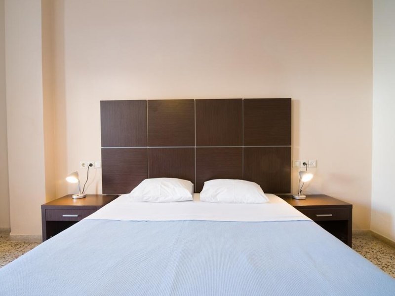 Kamari Blu Boutique Hotel 17