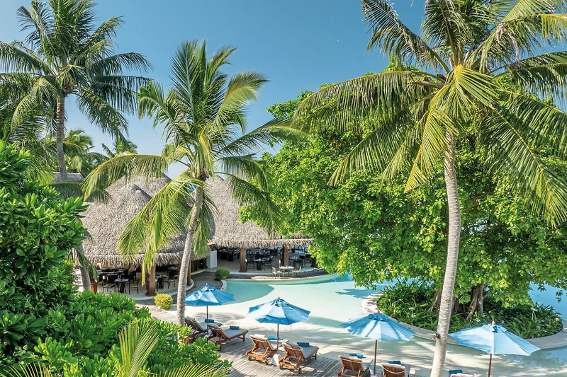 Dusit Thani Maldives 6